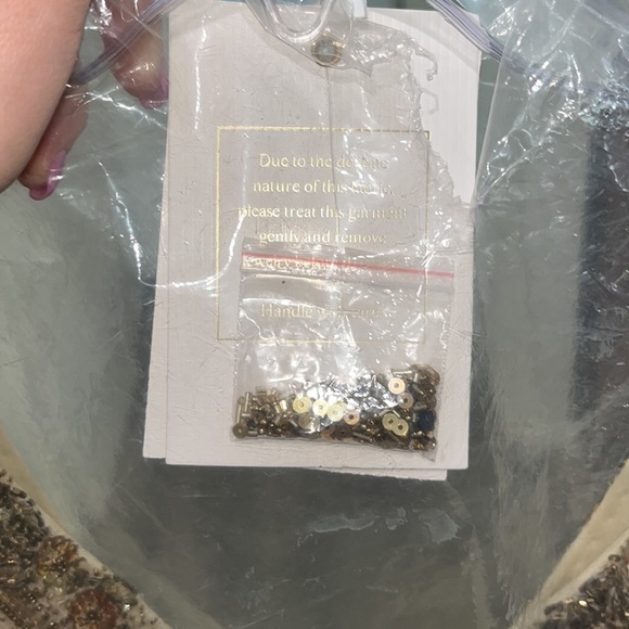 Mac Duggal EMBELLISHED SLEEVELESS PLUNGE NECK LOW BACK GOWN - Nude Gold - Picture 9 of 9